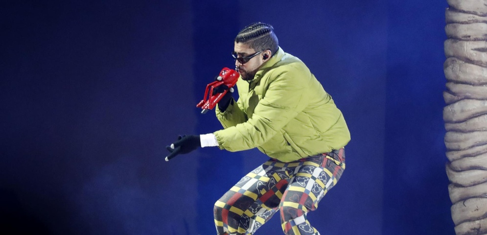 Bad Bunny es nombrado como ‘rey del pop’ por la revista Forbes y se ha vuelto una polémica