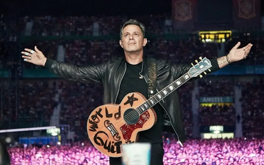 Alejandro Sanz dona 800 mil pesos de la mano de Funticket a los damnificados por Otis