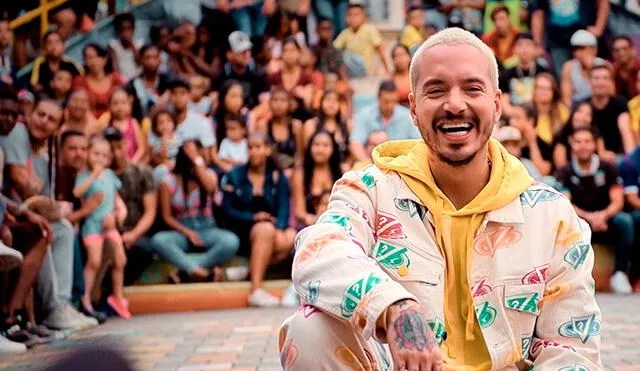 J. Balvin se inmortaliza en Medellín con una estatua en su honor